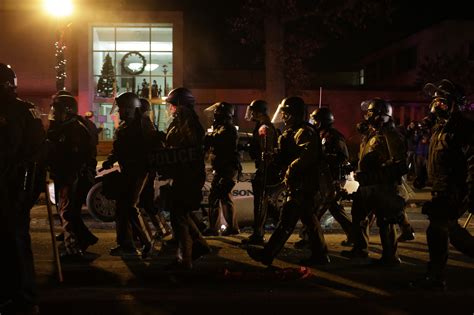 Security In Ferguson Is Tightened After Night Of Unrest The New York