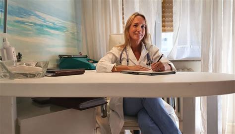 Home Dr Ssa Anna Deantoni Medico Chirurgo Neurologa Fisiatra Pescara