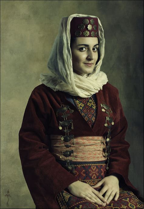 Տարազ Traditional Armenian clothing Photo by Photo Atelier Marashlyan
