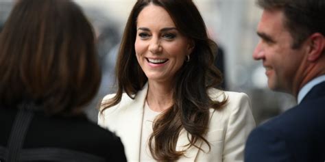 Kate Middleton Breaks Protocol By Appearing At The Easter Mass With A Daring Nail Design