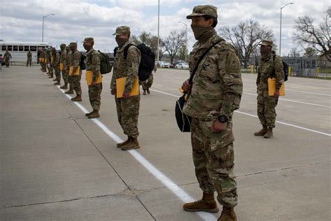 Fort Riley Eases Transition For New Soldiers During Pandemic Us