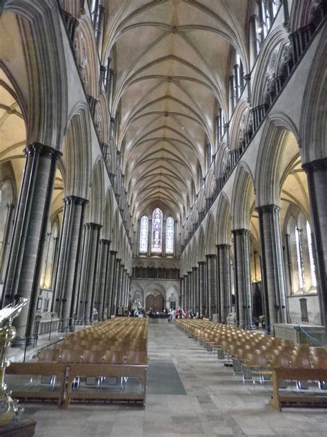 The Interior Of Salisbury Cathedral In England Salisbury Cathedral
