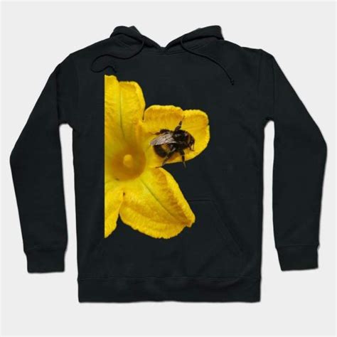 Sweat Shirt Bumble Bee On Yellow Flower Bee Sweatshirts Shirts