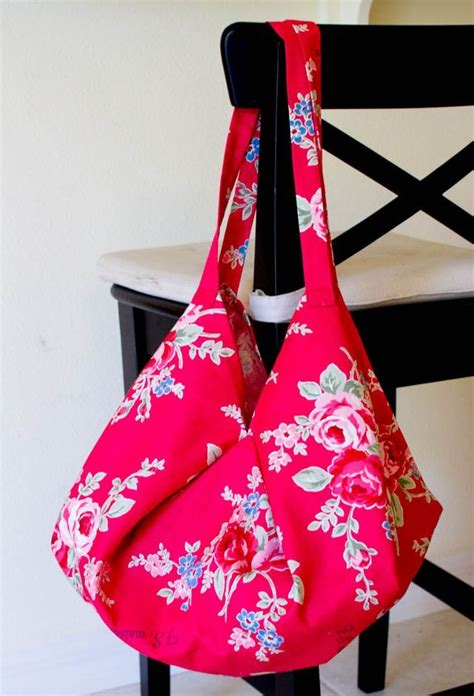 1 Yard Magic Hobo Bag From Lecien Fabrics She Sews Hobo Bag