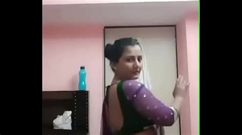 Busty Pooja Bhabhi Seductive Dance Xxx Mobile Porno Videos And Movies
