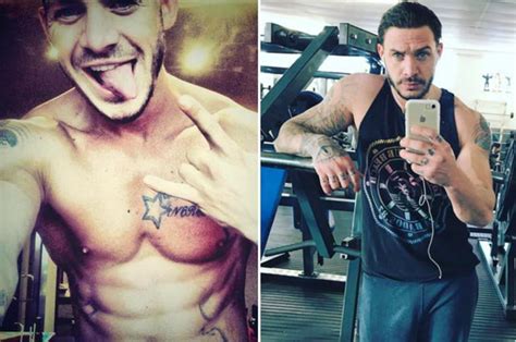 TOWIE S Kirk Norcross Reveals How He Knows If A Girl Wants Sex Daily Star
