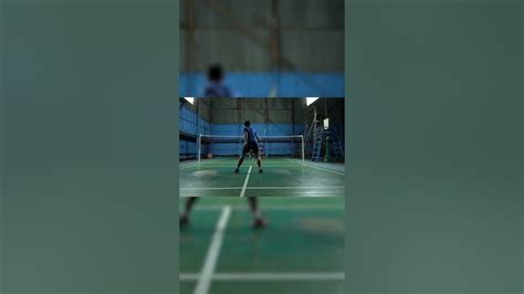 Smash Overhead Tersangkut Sekawan Badminton Youtube