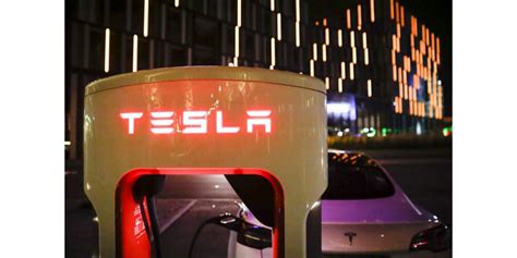 Etats Unis Une Agence Californienne Accuse Tesla De Ségrégation Raciale Dans Une Usine