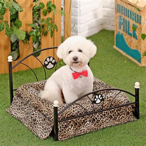 Luxury Stylish Pet Bed For Dogs Or Cats Dog Bed Frame Dog Bed