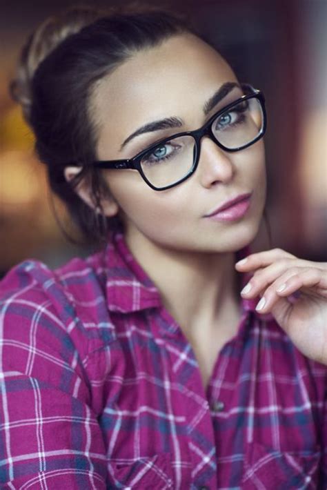 librarian fantasy try these 28 girls wearing glasses girls with glasses glasses beauty