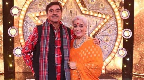 Shatrughan Sinha Recalls How He First Saw Wife Poonam Crying In A Train