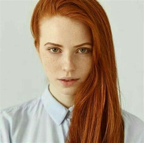 Pin By Daniyal Aizaz On Redheads Gingers Red Hair Woman Bright Red