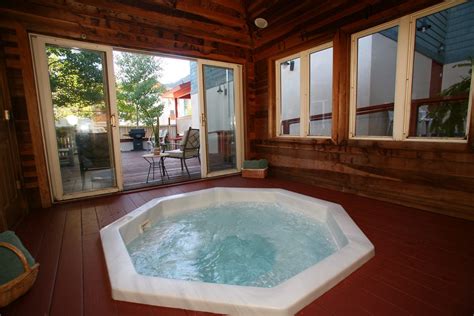 In fact, the hot tub would look rather odd and lacking without a proper enclosure. Hexagonal hot tub | House Ideas | Hot tub room, Tub enclosures, Room