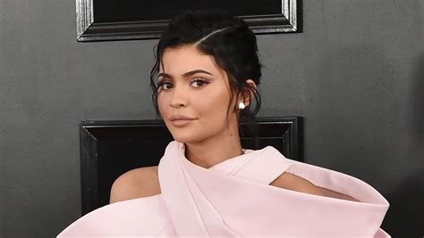Kylie Jenner Responds To Speculation She Broke Up With Travis Scott