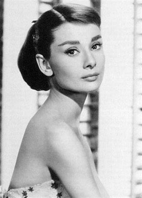 Sophisticated And Young Updo Audrey Hepburn Hairstyle Hairstyles Weekly