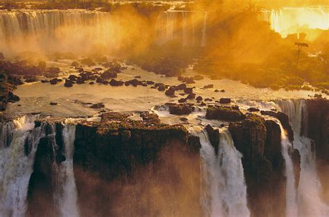 Iguazu Falls Argentina Brazil Border License Image 70217508 Lookphotos