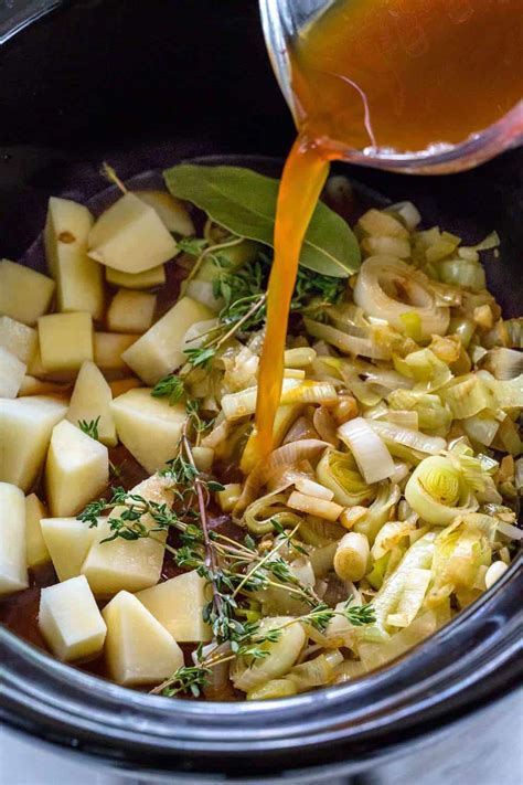 Slow Cooker Potato Leek Soup The Recipe Critic