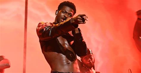 Lil nas x's pregnancy has more to do with his 'montero' release date. Lil Nas X Makes "SNL" Debut | Teen Vogue