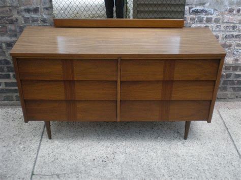 Mid Century Chicago Ward Furniture Co Lowboy Dresser With Mirror