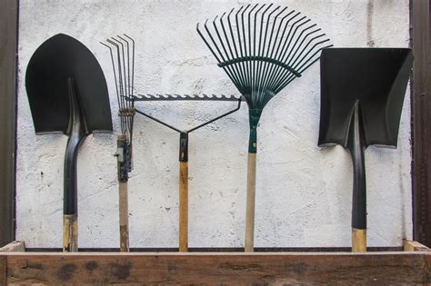 Garden Equipment Tools Gardening Tool Set The Art Of Images