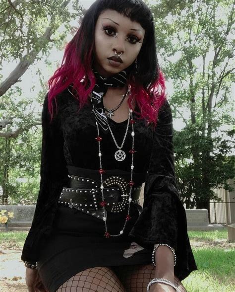Halloween Is Time For Darkness And Black Goth Girls Imgur Fashion