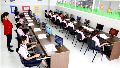 Computer Lab Class In Govind Colony Indore Id 19379871688