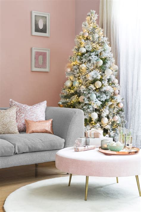 And you would love to decorate your home for the festival. How to Decorate Your First Home For Christmas
