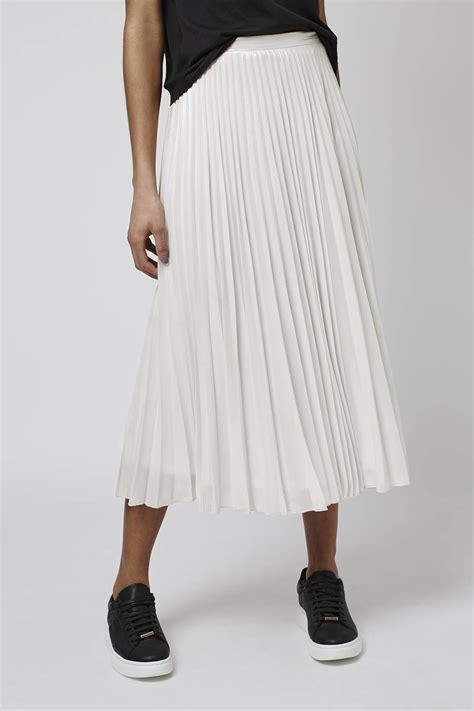 Lyst Topshop Iridescent Pleat Skirt In White