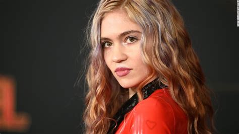 Pregnant Pop Star Grimes Says She Probably Wont Be Sharing Gender Of