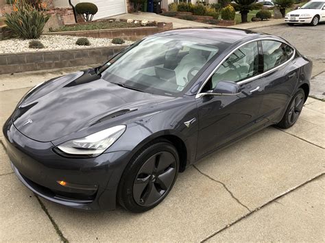 2018 Tesla Model 3 Grey — Detailership