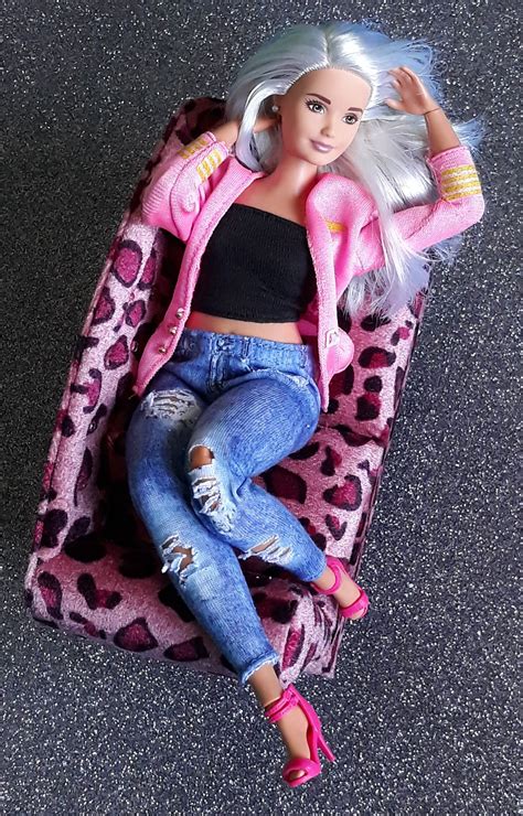 Curvy Is The New Wow 💙 Barbie Fashionista Dolls Curvy Barbie Barbie Dress Fashion