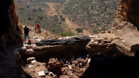 12000 Year Old Grave Of Female Shaman Uncovered In Galilee The Forward