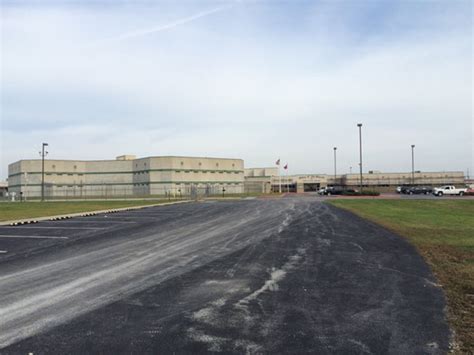 Garland county criminal detention facility address. Benton County Jail & Detention Center Visitation | Mail ...