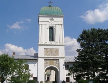 Mănăstirea cernica este o mănăstire ortodoxă de călugări din românia, situată în comuna cernica, județul ilfov. Manastirea Cernica