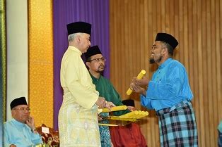 As we move forward, i believe that it is important for malaysia to continue to be a home for all. DYMM Paduka Seri Sultan Perak, Sultan Nazrin Muizzuddin ...