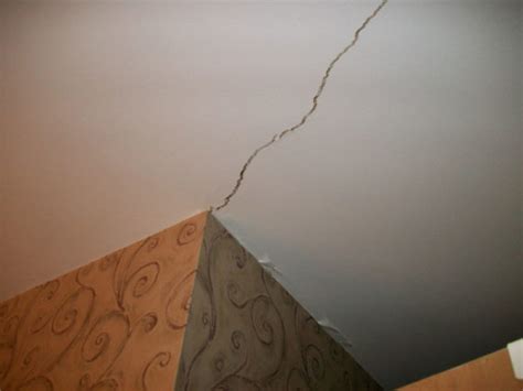 What Causes Cracks In Ceilings And How To Fix Them Answered