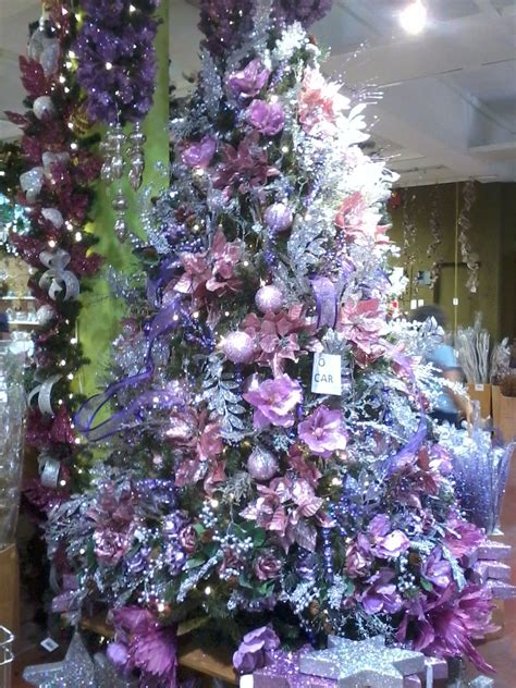 20 Christmas Tree Decorated In Purple