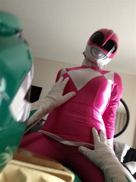 Green Ranger Pink Ranger Kyoryu Sentai Zyuranger Mighty Morphin