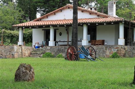 Del nacimiento del río mundo; Casa de Campo en Zona rural de la ciudad de Cosquin ...