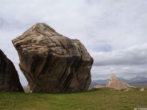 Huge Boulders