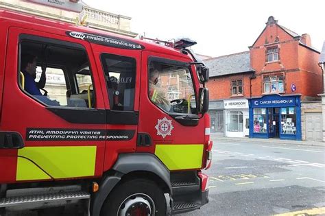 North Wales Fire And Rescue Service News Views Gossip Pictures