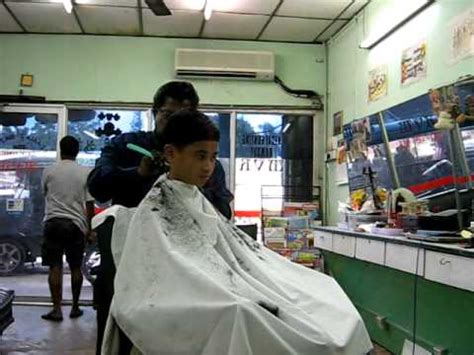 Maybe you would like to learn more about one of these? Fidaiey Gunting Rambut.AVI - YouTube