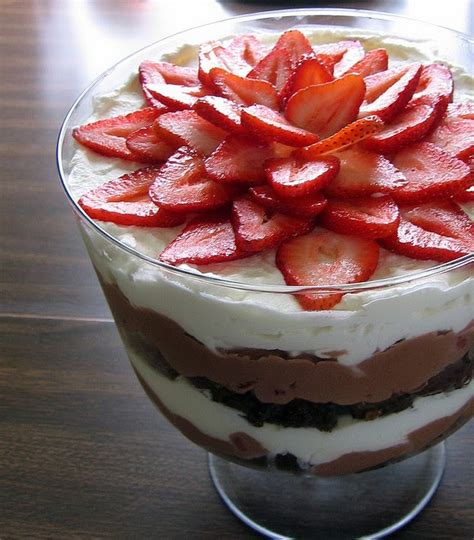 The base is made from a combination of oats, almonds, sweet and sticky dates, and coconut, meaning it is gluten free and free from refined. Chocolate Berry Trifle