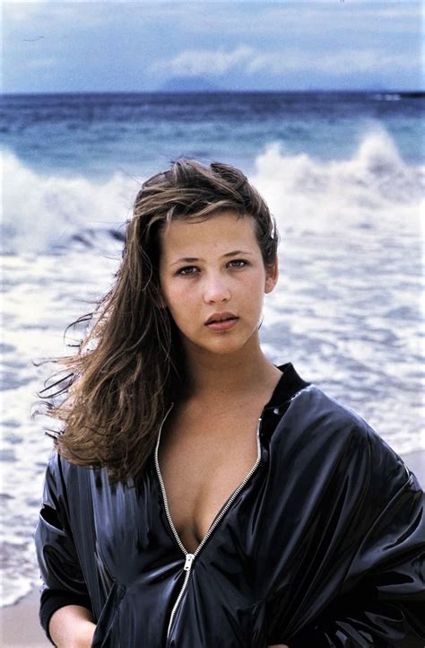 Sophie marceau is a french actress, director, author, and screenwriter. Picture of Sophie Marceau