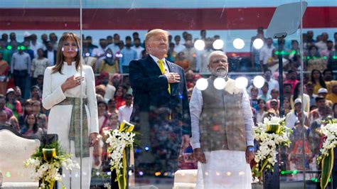 ‘america Loves India Trump Declares At Rally With Modi The New York Times