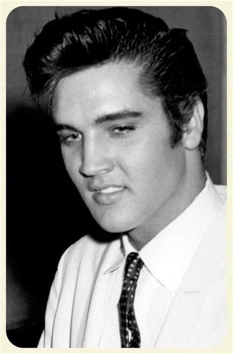 Elvis Presley | Elvis presley photos, Elvis presley, Young ...