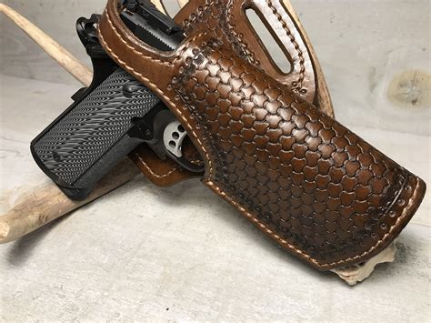 Handmade 1911 Leather Holster With Thumb Strap
