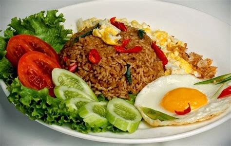Nasi goreng is often described as an indonesian rice dish cooked with pieces of. Resepi Nasi Goreng Kampung Paling Sedap dan Simple AJe ...