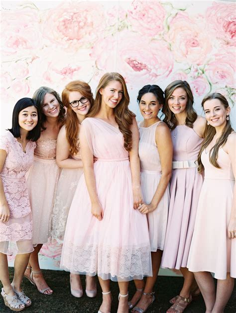 21 Elements Of An Unforgettable Bridal Shower Bridal Shower Attire Bridal Shower Dress