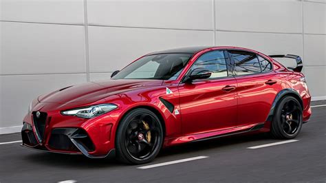 Alfa Romeo Giulia Quadrifoglio 2021 Fastest Sedan Car Same Level